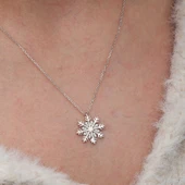 Gümüş Kar Tanesi Kadın Kolye thumbnail 5