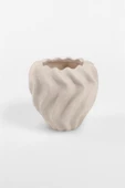 Pluvia Dalgalı Bej Seramik Vazo (15x15 cm) thumbnail 3