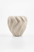 Pluvia Dalgalı Bej Seramik Vazo (15x15 cm) thumbnail 1