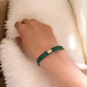 14 Ayar Altın Plakalı Harfe Özel Doğal Yeşil Derili Taç Motifli Hediye Bileklik-504 thumbnail 3