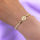 14 Ayar Altın Plakalı Harfe Özel Hasır Kordonlu Kalp Detaylı Oval Motifli Hediye Bileklik-508 thumbnail 3