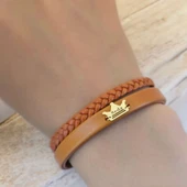 14 Ayar Altın Plakalı İsme Özel Taç Figürlü Doğal Kahverengi Derili Hediye Bileklik-511 thumbnail 3