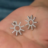 Gümüş Güneş Bayan Küpe thumbnail 2