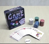 Metal Kutulu 80 Chip Ve 1 Adet İskambil  Kağit Setine Sahip Poker Oyunu Alk3534 - 1