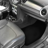 Siyah Kenarlı 5'li Araç Oto Halı Paspas Seti - Ön Arka Takım Siyah Araba Taban Paspas thumbnail 4