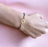 14 Ayar Altın Plakalı Harfe Özel Gri İpek Örgülü Kız Çocuk Motifli Hediye Bileklik-524 thumbnail 2