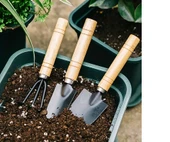 Portatif Kazma Kürek Tırmık Seti thumbnail 4