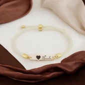 14 Ayar Altın Plakalı İsme Özel Kalp Figürlü Beyaz Örgü İpli Hediye Bileklik-527 thumbnail 1