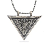 BlackCraft 925 Ayar Gümüş Üçgen İçi Açılabilen Gül Muskalık Gümüş Kolye (BC-DBBDD2) thumbnail 1