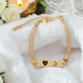 14 Ayar Altın Plakalı Harfe Özel Hasır Kordonlu Kalp Motifli Hediye Bileklik-528 thumbnail 1