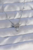 316L Çelik Zincirli Gümüş Renk Zirkon Taşlı Damla Detay Fiyonk Model Kolye - TJ-BKO8897 thumbnail 1