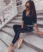 Lucky Life Kadın Uzun Kollu V Yaka Yakası Ve Kol Ağzı şerit Detay Kadife Takım thumbnail 3