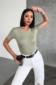 Rahat Ve Şık Kısa Kollu Bisiklet Yaka Likralı Viskon Penye Body Haki - 2