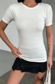 Rahat Ve Şık Kısa Kollu Bisiklet Yaka Likralı Viskon Penye Body Ekru - 3