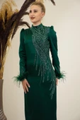 Önü Boncuk Aplik İşleme Kolları Tüylü Nara Tesettür Abiye Zümrüt thumbnail 2