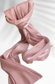 Saten Dokulu Janjan Abiye Şal 75x180cm Pudra thumbnail 1