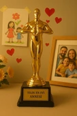 Yılın En İyi Annesi Biblosu Ödül Kupası Dekoratif Hediye Sevgiliye Eşe En İyi Anneye Sevdiklerinize thumbnail 1