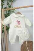 gros shop Müslin Yeni Doğan 4Katlı Organik %100Pamuk Kişiye Özgü Nakışlı Hastane Çıkış Seti (Ayıcık Model-5) - 3