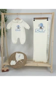gros shop Müslin Yeni Doğan 4Katlı Organik %100Pamuk Kişiye Özgü Nakışlı Hastane Çıkış Seti (Ayıcık Model-3) thumbnail 2