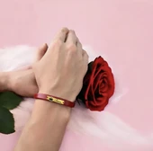 14 Ayar Altın Plakalı İsme Özel Taç Motifli Koyu Kırmızı Derili Hediye Bileklik-567 thumbnail 2