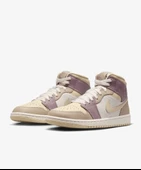 Jordan Air 1 Mid    HV2370-100 thumbnail 2
