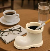 Bot Tasarımlı Kokusuz Küllük - 1