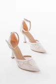 K-404 Beyaz Fileli Çiçek Detaylı  Kadın Topuklu Ayakkabı thumbnail 3