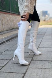 Kadın Beyaz Cilt Arka Kurdelalı Çizme 11 cm Topuklu Çizme - 4