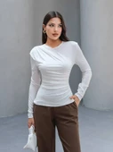 YANI BÜZGÜLÜ SANDY BLUZ - 6