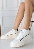 Estim Beyaz Cilt Siyah Detaylı Bağcıklı Spor Ayakkabı thumbnail 9