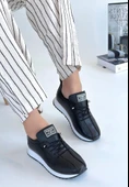Fiert Siyah Cilt Bağcıklı Spor Ayakkabı thumbnail 1