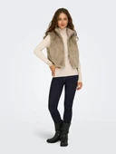 Only Dana Faux Fur Polar Kadın Yelek 15348986 thumbnail 2