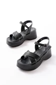 İnfon Ayakkabı Marketi sandalet24414-1005 Siyah Günlük Çapraz Dolgu Topuk Kadın Sandalet thumbnail 3