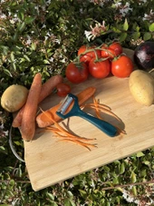 Solingen Yeşil Jülyen Soyacak – Paslanmaz Alman Çeliği, Ergonomik Sap, Orijinal (Tekli) thumbnail 3