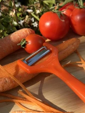 Solingen Turuncu Jülyen Soyacak – Paslanmaz Alman Çeliği, Ergonomik Sap, Orijinal (Tekli) thumbnail 2