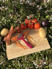 Solingen Pembe Jülyen Soyacak – Paslanmaz Alman Çeliği, Ergonomik Sap, Orijinal (Tekli) thumbnail 1