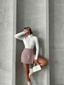 BİÇOMİ İki düğmeli kaz ayağı desen ch kumaş şort etek bordobeyaz h26414 thumbnail 3