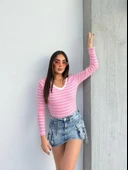 V yaka çizgili bluz pembe thumbnail 5