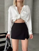 Tek yırtmajlı şort etek thumbnail 1