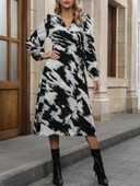 Lucky Life Kadın Uzun Kollu Kruvaze Yakalı Yandan Bağlamalı Desenli Mini Modal Elbise thumbnail 8