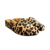 Pierre Cardin Leopar Kapalı Kışlık Bayan Terlik Halı Terliği thumbnail 1