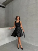 Kare yaka deri elbise siyah h24442 - 2