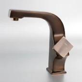 Bronz Lavabo Bataryası Estetik Tasarım, Uzun Ömürlü Zarif Dayanıklı Paslanmaz Metal Banyo Musluğu thumbnail 1