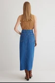 Çift yırtmaçlı jean etek s140 - 4
