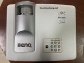 BENQ PROJEKSİYON CİHAZI MP515ST MODEL (BEYAZ RENK KASA) HDMI LI VGA LI 2500 LÜMEN 3000 SAAT LAMBA ÖMRÜ 1600X1200 ÇÖZÜNÜRLÜK 3D (YENİLENMİŞ 2. EL ÜRÜN) thumbnail 2