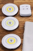 Led Lamba 3'lü Uzaktan Kumandalı Yapışkanlı Beyaz Işık - 4