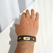 14 Ayar Altın Plakalı Sembole Özel Dikdörtgen Figürlü Koyu Kahverengi Derili Hediye Bileklik-602 thumbnail 3