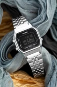 Casio LA680WA-1BDF Dijital Kadran Takvim Kronometre Özellikli Retro Tasarım Metalik Renk Kadın Kol Saati - 3