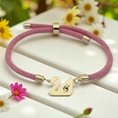 14 Ayar Altın Plakalı Harfe Özel Pembe Örgü İpli Kuğu Kuşu Motifli Hediye Bileklik-609 thumbnail 1
