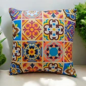 Modern Tarz Dijital Baskılı 4’lü Dekoratif Kırlent Kılıfı Seti, Şık ve Renkli Tasarımlar thumbnail 2